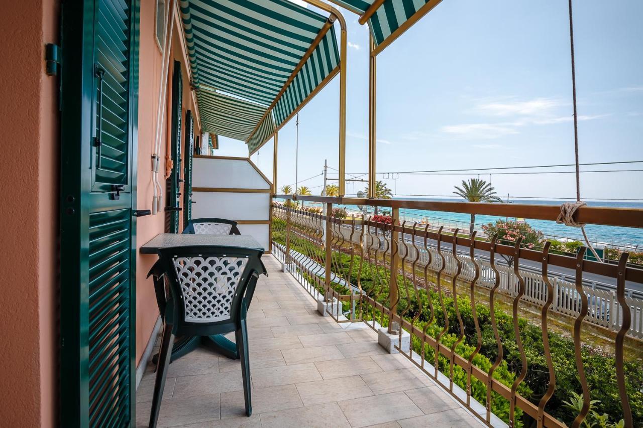 Residence Villa Alda Pietra Ligure Exterior foto