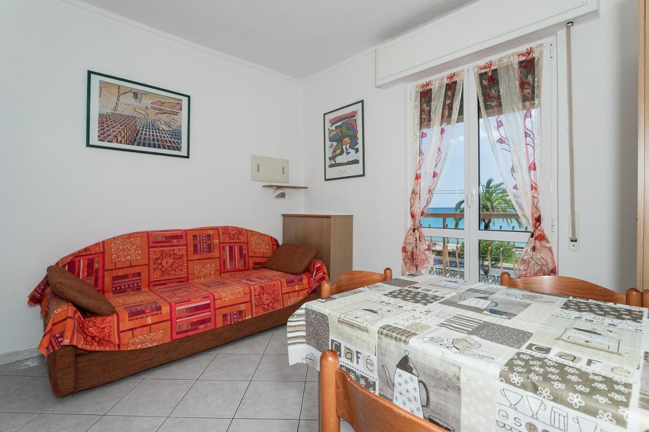 Residence Villa Alda Pietra Ligure Exterior foto